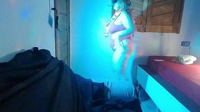 vivi guedez -carnaval - para comecarmos um pouco diferente, fizemos uma breve edicao.