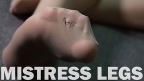 Sexy Soles Closeups In Sheer Nude Pantyhose (MP4 HD)