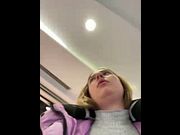 Jucielussie masturbates until deepthroat satisfaction