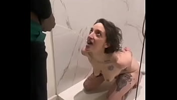 BBC PISS IN MY MOUTH AFTER HE FUCKED ME HARD !