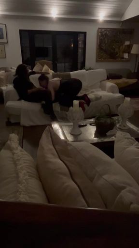 Roger fucks Roxxie