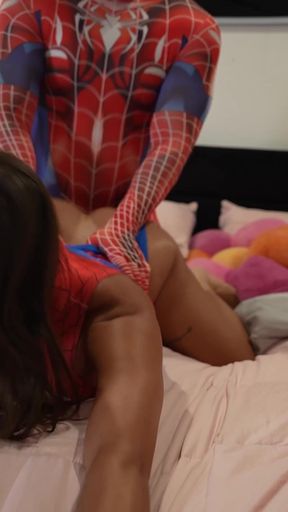Spiderman Vs Sisi Rose - Teddy Tarantino