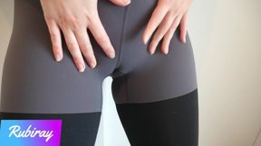 Fitness Babe Makes Me Cum in Her Panties And Pull Them in Her Yoga Leggings