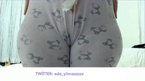 CAMELTOE- MASTURBATION IN PAJAMAS- TURKISH MILF- TURKISH PORN