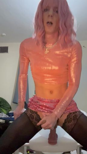 Jess Silk Rides Dildo