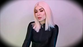 Eat until you become Santa Claus!