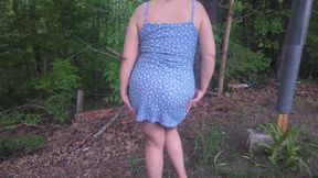 A desperate pee in the backyard