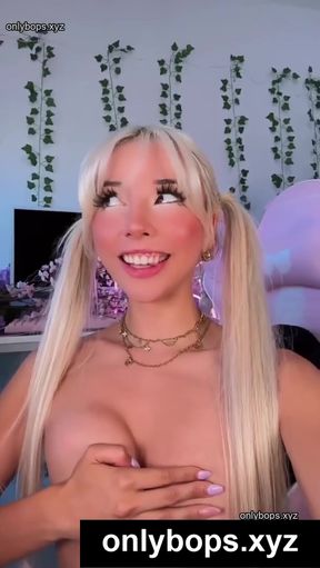 TikTok teen shares amateur onlyfan content
