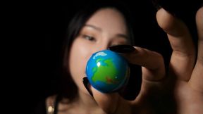 The Endless Growing Mother Who Devoured the Earth Chinese Version