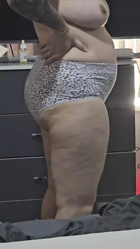 Stepmom trying new panties in front of stepson dick