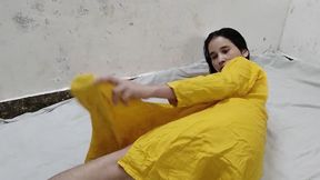 Bhabhi ko jabar dasti chut mar ke paani nikala