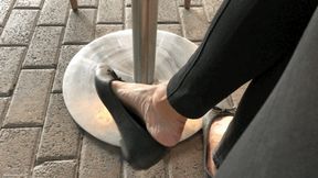 GIRL IN FLATS DANGLING IN PUBLIC - MOV HD