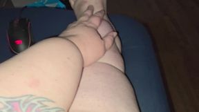 Pretty princess feet, my 1st ever foot video