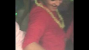 Colorado se deja manosear por dos cachondos