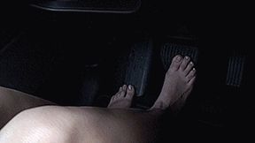 Driving with bare feet ! (1920x1080 FULL HD) MP4