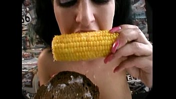 cum on food - corn cob cum