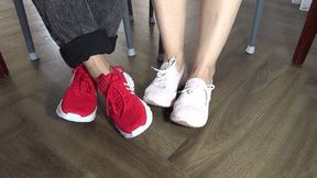 toe wiggling in colored sneakers 2Sn