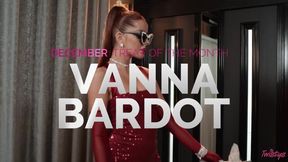 Sensual Vanna Bardot's posing trailer