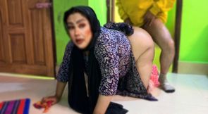 Boss Ask Him House Maid Do you Know How to have fuck, she ask no, then Boss ask her stop work &amp; teaches Maid how to have sex