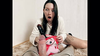 My stepsister is learning sex for the first time