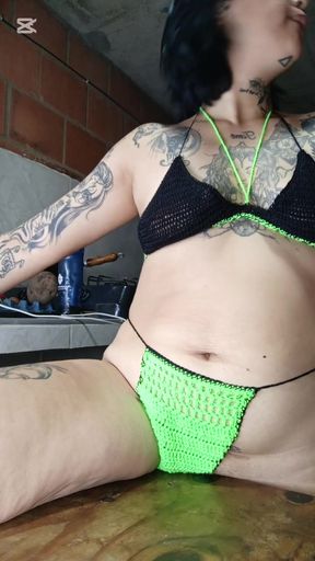 Kitchen table fucking dry. Fucking and rubbing vagina