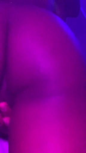 Sexy Dance Bubble butt Teen PoV Tease   Clip 2