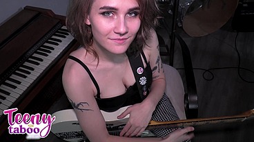 Adalind Gray Rocks Landlords World Takes A Fat Load For Her Art