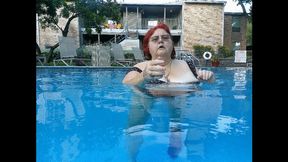 Watch BBW Nurse Vicki Exercise in Pool with Underwater Camera See My