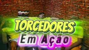suruba com os amigos do futebol, torcedores aproveitaram o intervalo e foderam gostoso.