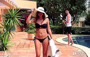 Lonely Cheating Cougar strikes the poolboy