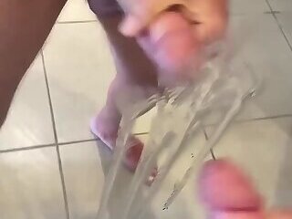 CUMSHOT ON THE MIRROR COMPILATION N*4