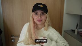 Fucked the Hot Courier Girl and Took the Package for Free