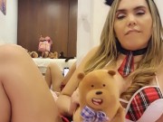 Mira mi ursinho estudiante haciendo su tarea.... me dejo muy mojadita 💦💦