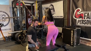 I get fucked in the gym by my personal trainer Lucas Peracchi Purosangue who bangs me hard