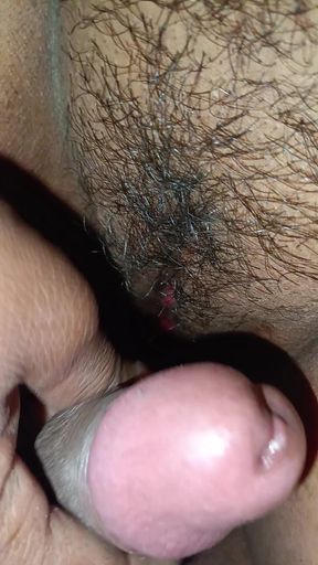 Peli cudai ladki ki choti cut me