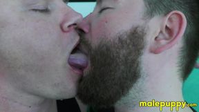 Lustful close up kissing with Kaleb Dewulf and Leo Blue