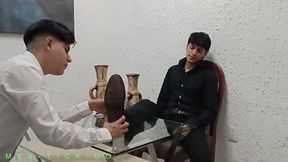 EXTRAÑA ENTREVISTA DE TRABAJO PARTE 1