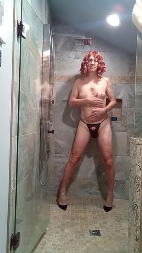 Celine &#039;s Newest Shower Video