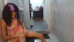 leo ogro pegou gostosa de surpresa e fez anal