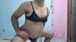 Aaj mauka mila hai mujhse massaj karne ka