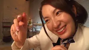 Mirei Nakagawa strokes as she kiss her dude 2