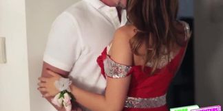 Cutie Riley Reid loves a dick in her group orgy