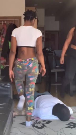 Double Domme trampling