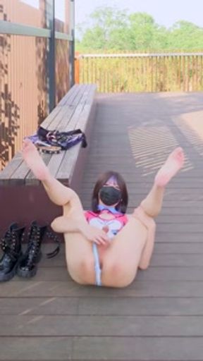 Crossdresser Change Clothes In The Public And Cum Hard With Swimming Suit
