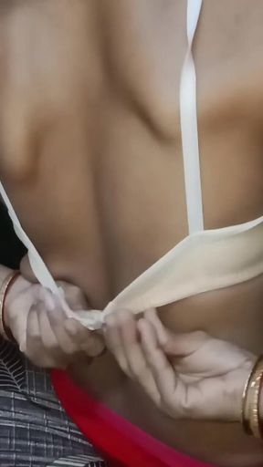 Desi Bhabi Village Hot Video