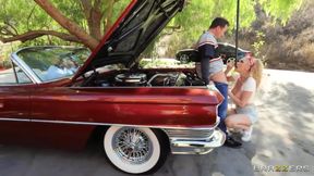 Wife Fuck The Auto Repairman While Husband Sitting In The Car