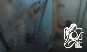 Amateur Latin Couple In The Shower