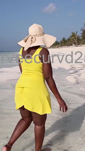 HD 4:31 Searching for Sex Baddie at the Beach Are You There