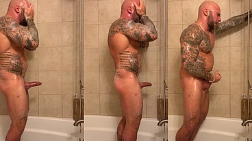Jason Collins shower masturbation!