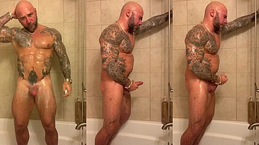 Jason Collins shower masturbation!